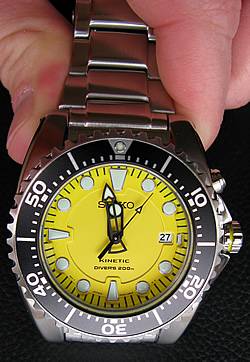Review of the Seiko SKA367 Kinetic Dive Watch 