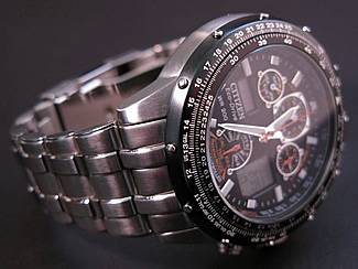 Review of the Citizen Skyhawk A-T 