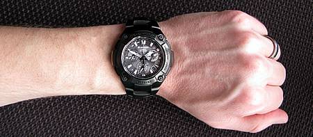 Review of the Casio MRG-7500BJ-1AJF - WatchReport.com