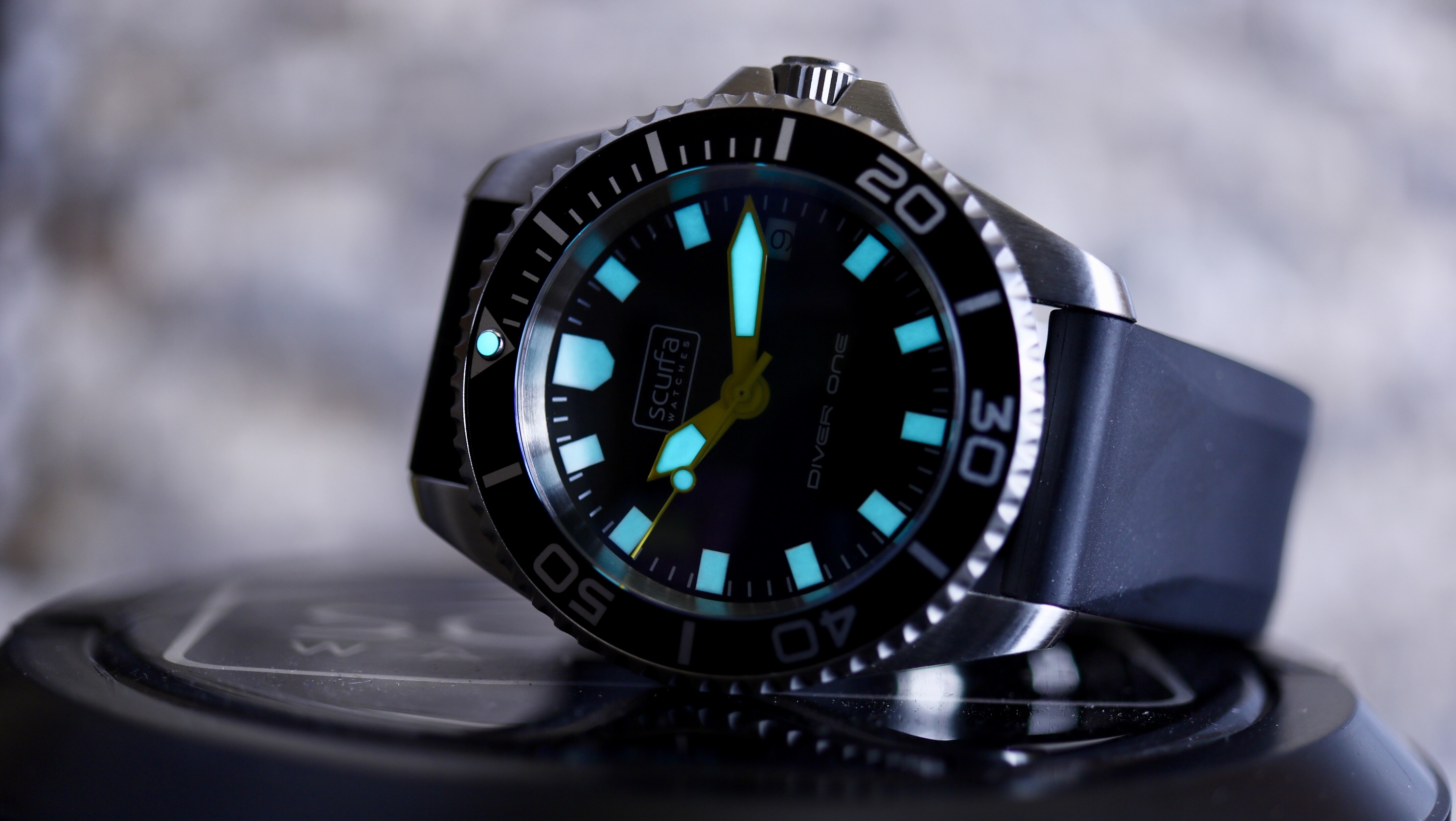 Scurfa Diver One 2.0