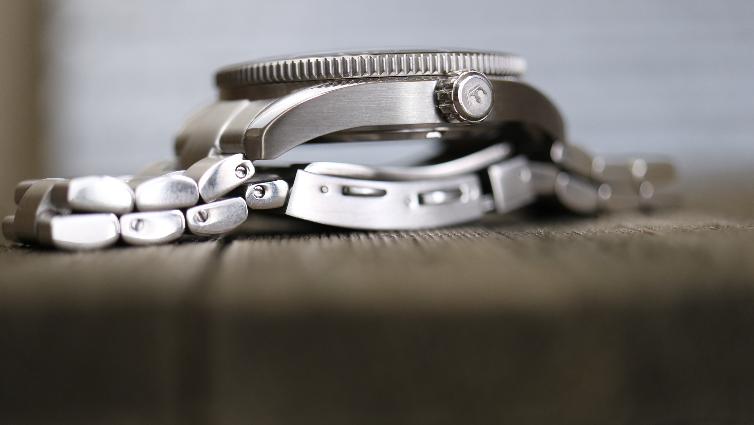 Sea king store watch company