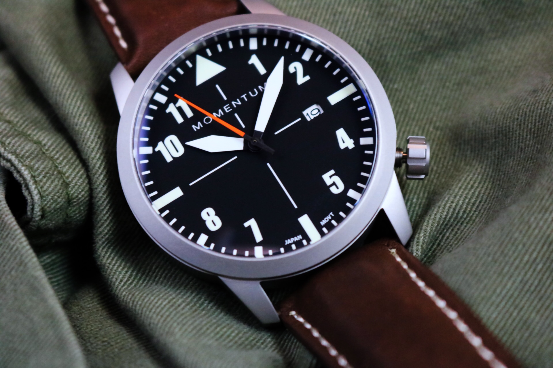 Momentum Fieldwalker Hands On Watch Review