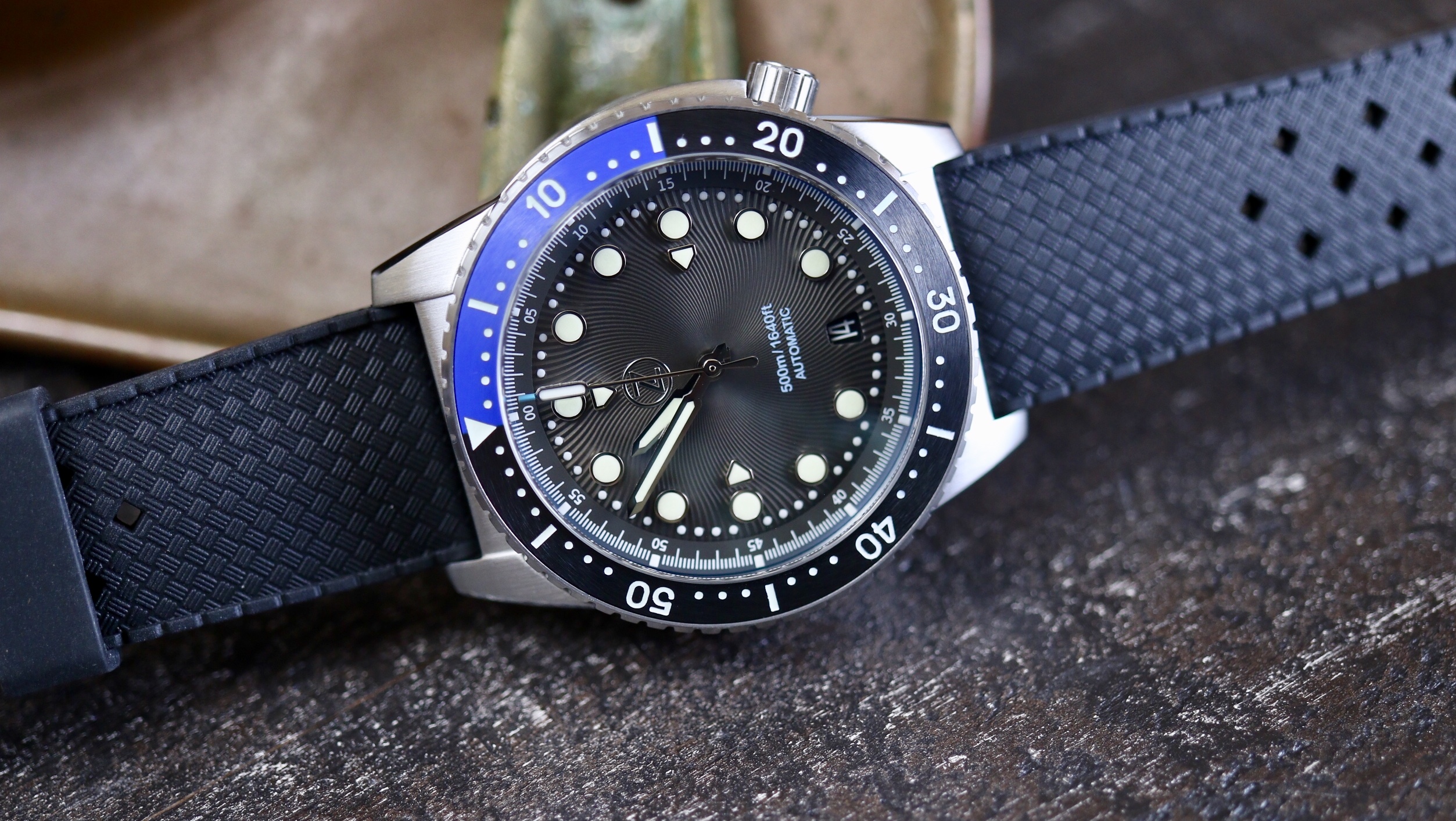 Zelos mako v2 hotsell