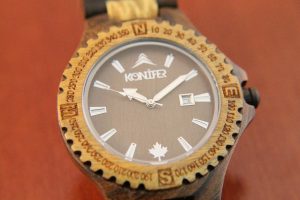 Konifer-navigator-army-wood-watch