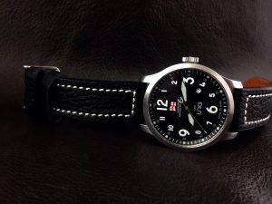 UNIQ-gaf44-watch