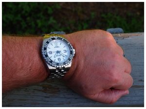 DETOMASO-san-Marino-Dive-watch-review