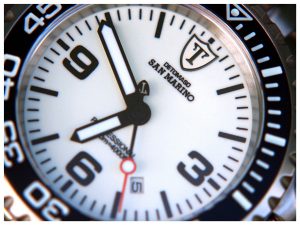 DETOMASO-san-Marino-Dive-watch-review