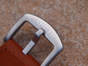 arc-tic_iceland_watch_review
