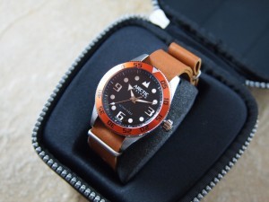 arc-tic_iceland_watch_review