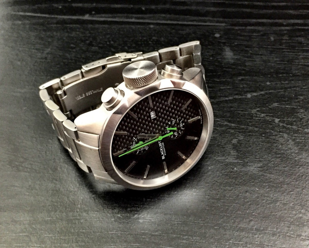 Gucci phantom watch hotsell