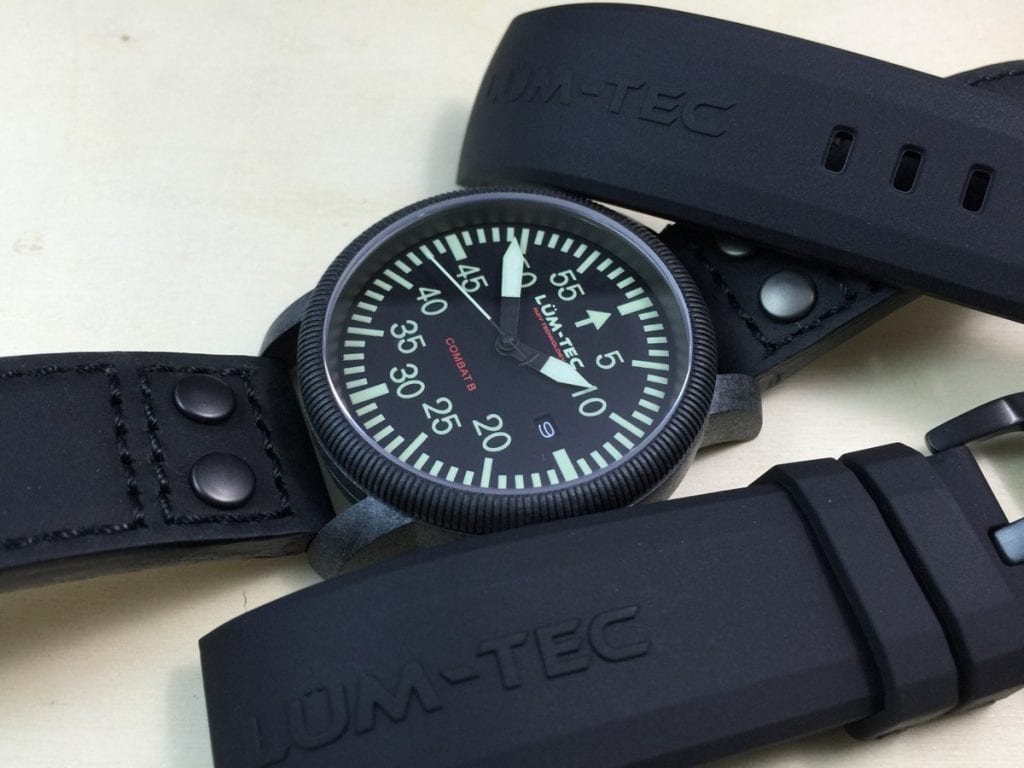 lum_tec_carbon_b24_watch_review
