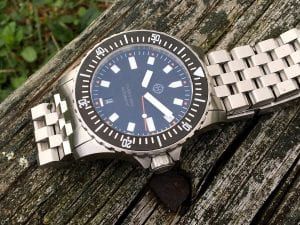 helm_watches_vanuatu_watch_review