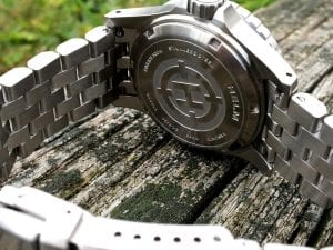 helm_watches_vanuatu_watch_review