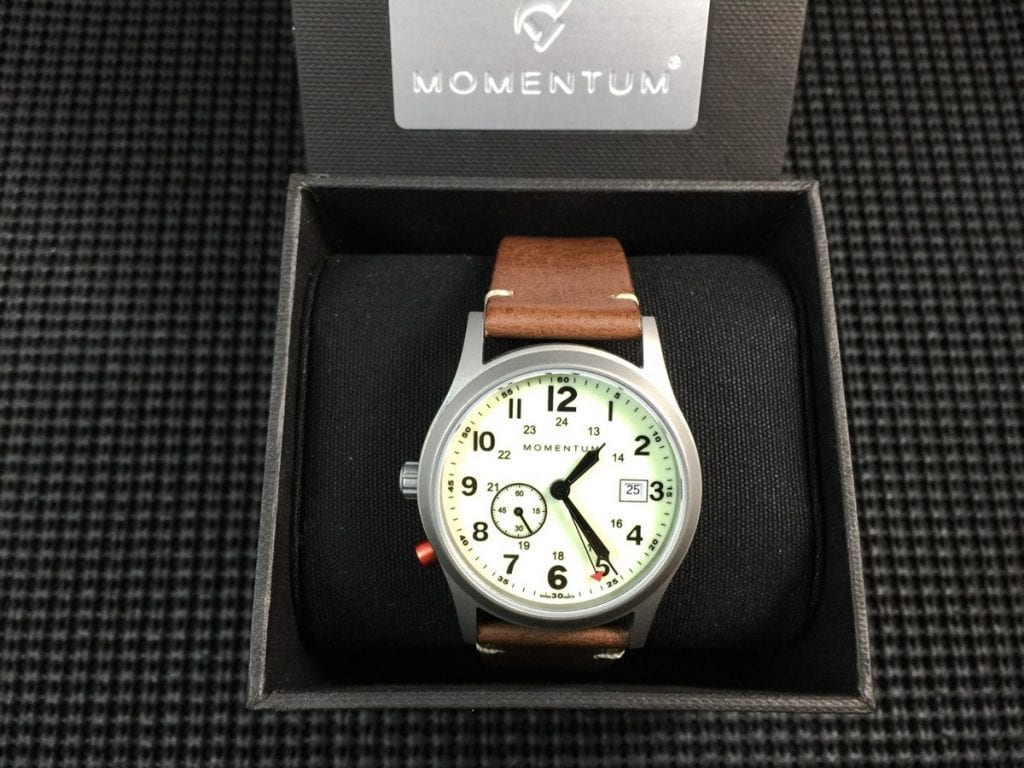 Watch_Review_Momentum_Pathfinder_III_Titanium_Alarm 
