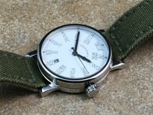 Watch_Review_Tangramatic_39A_Bauhaus