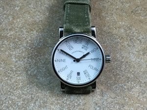 Watch_Review_Tangramatic_39A_Bauhaus