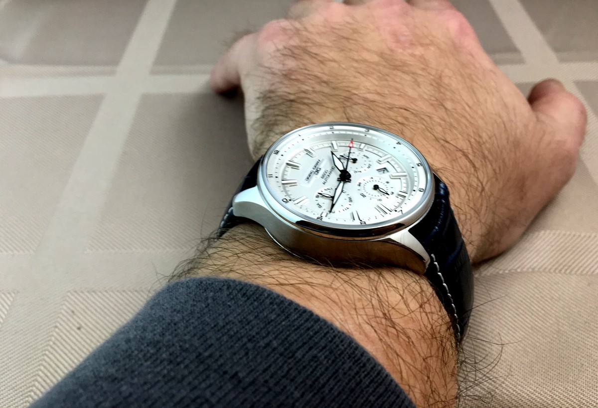 Jorg gray watch outlet review