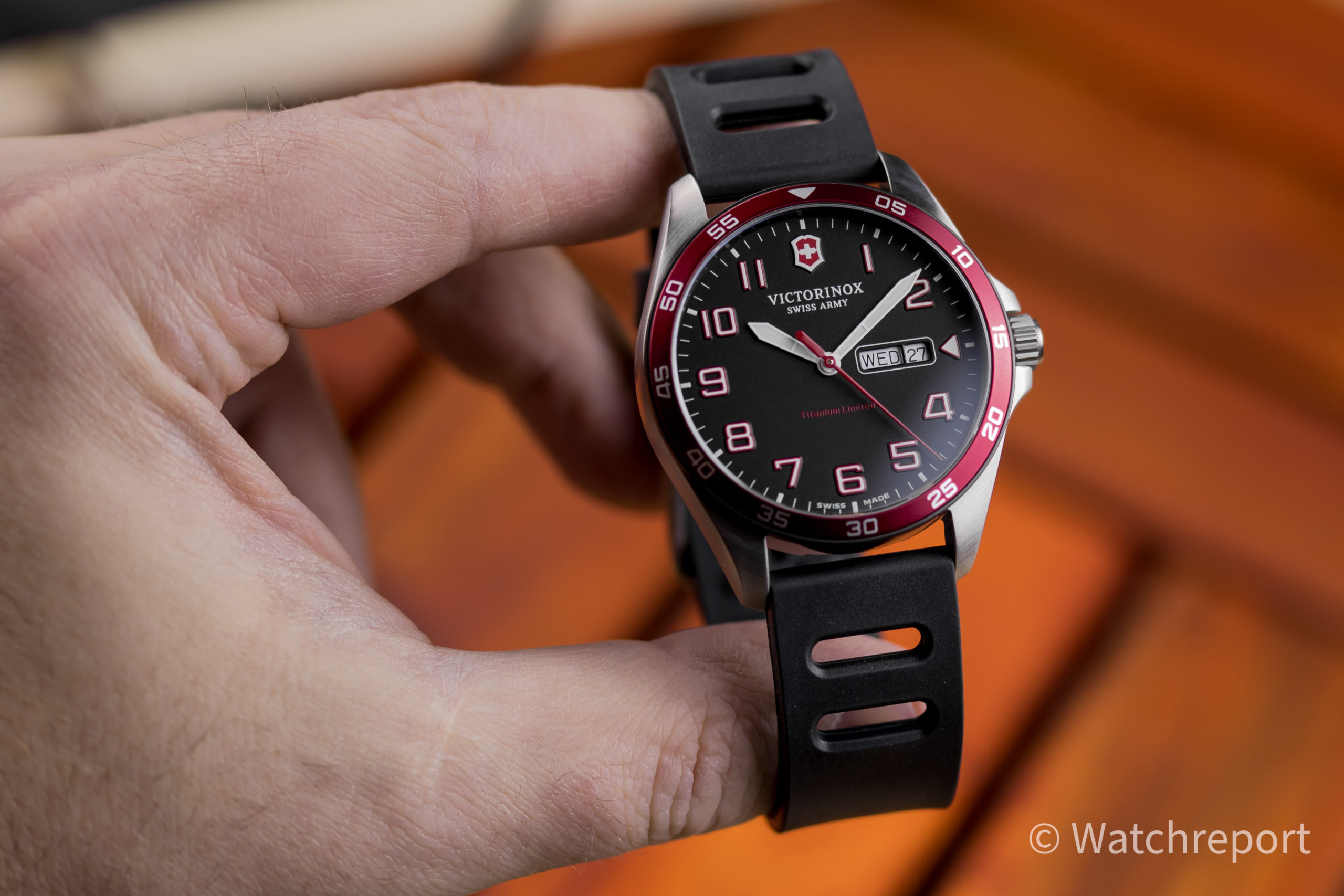 Victorinox FieldForce Titanium LE Hands-On Review - WatchReport.com