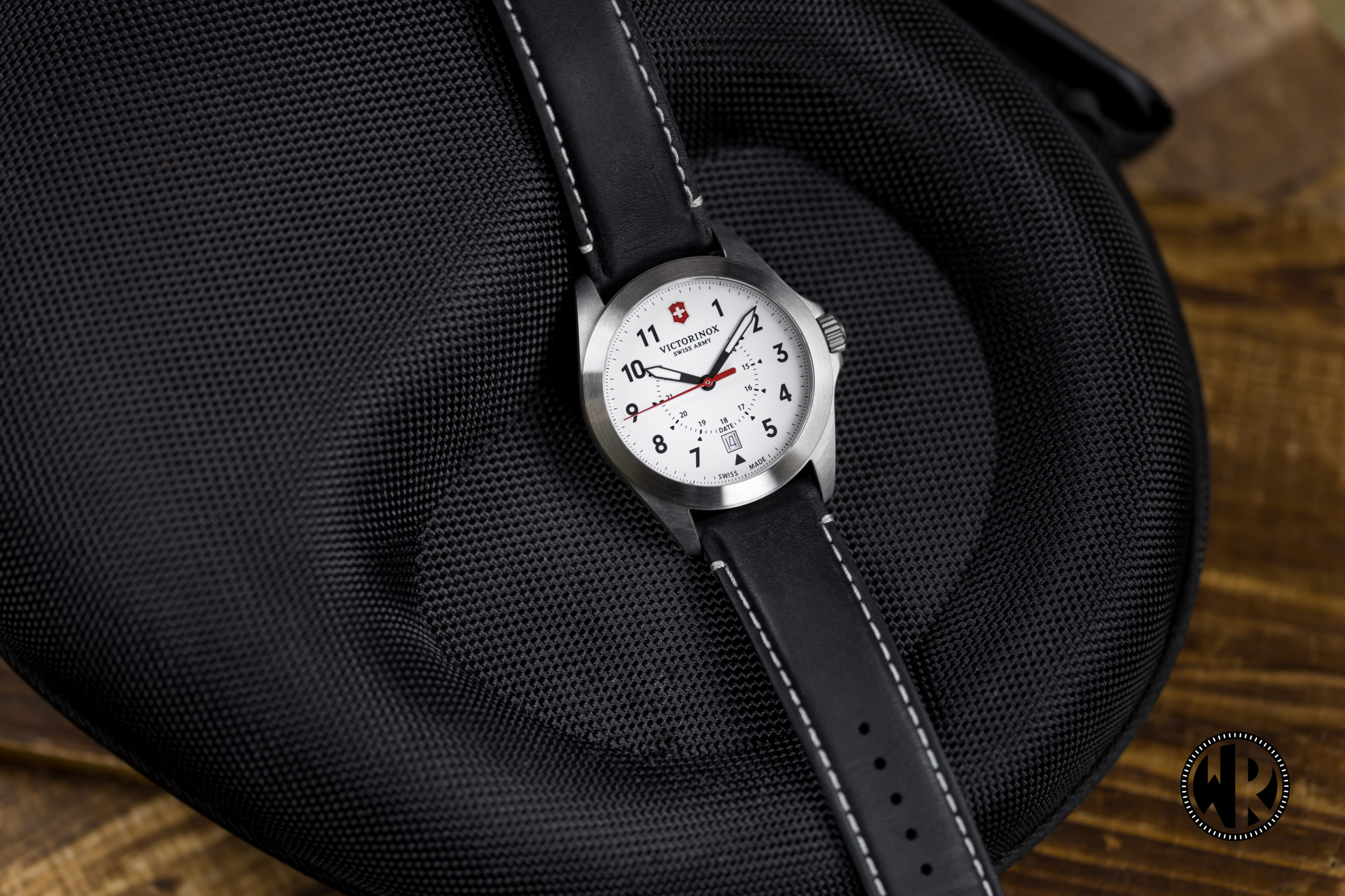 Victorinox swatch hotsell