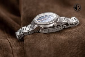 RZE Resolute Super Compressor