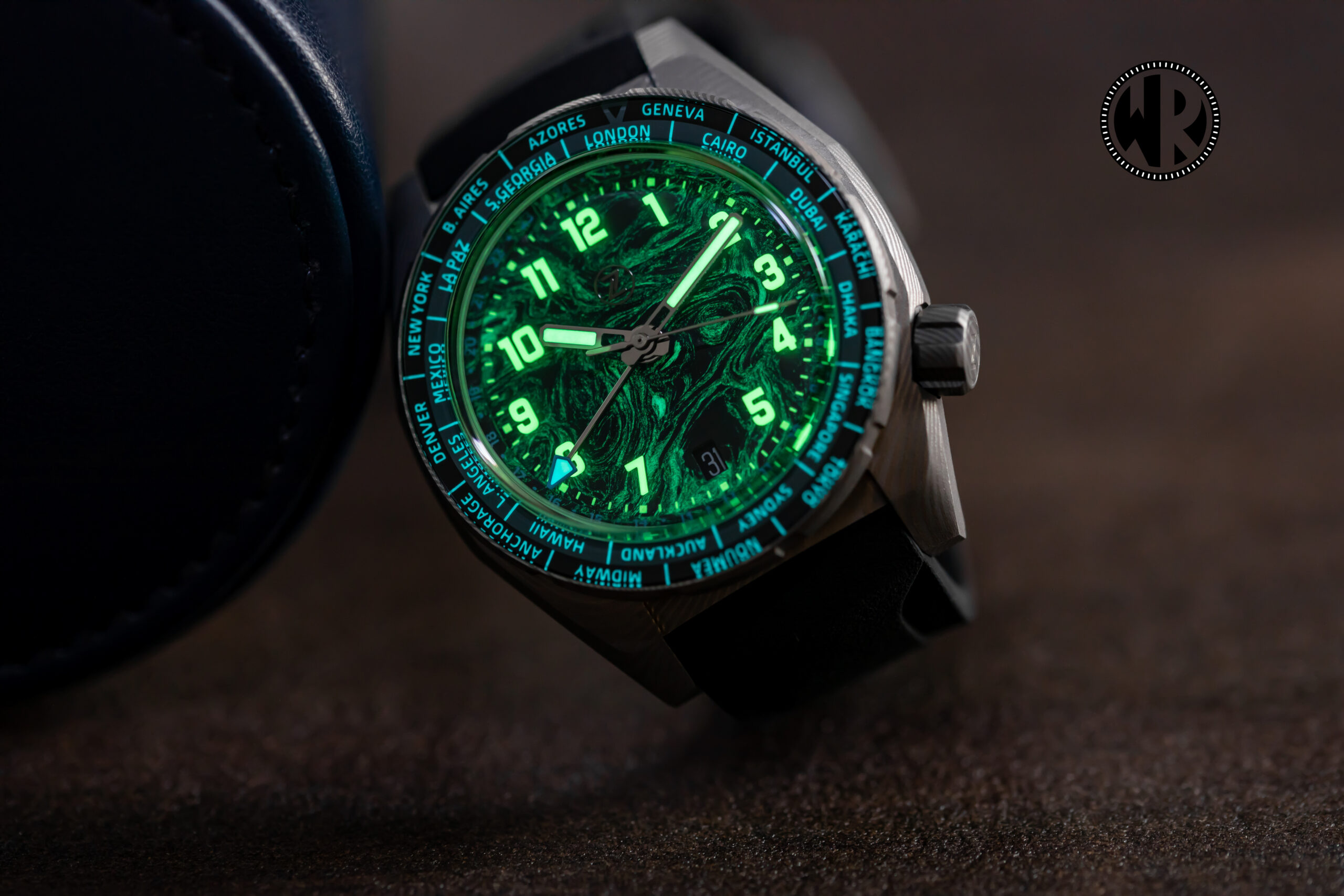 Zelos Thresher WorldTimer